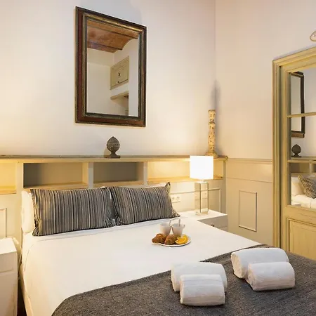 Palace Gracia Nextdoor Apartment *